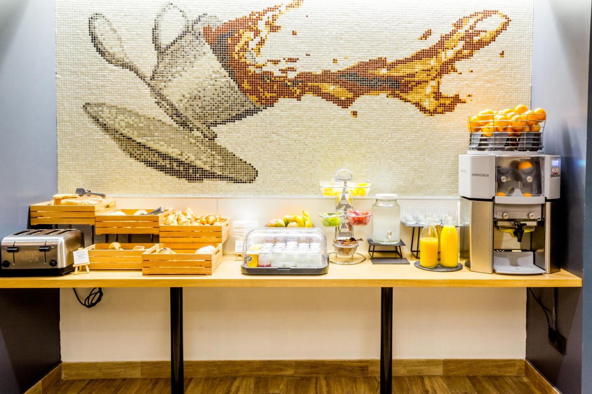 Boutique Hostemplo Sagrada Familia Hotell Barcelona Eksteriør bilde