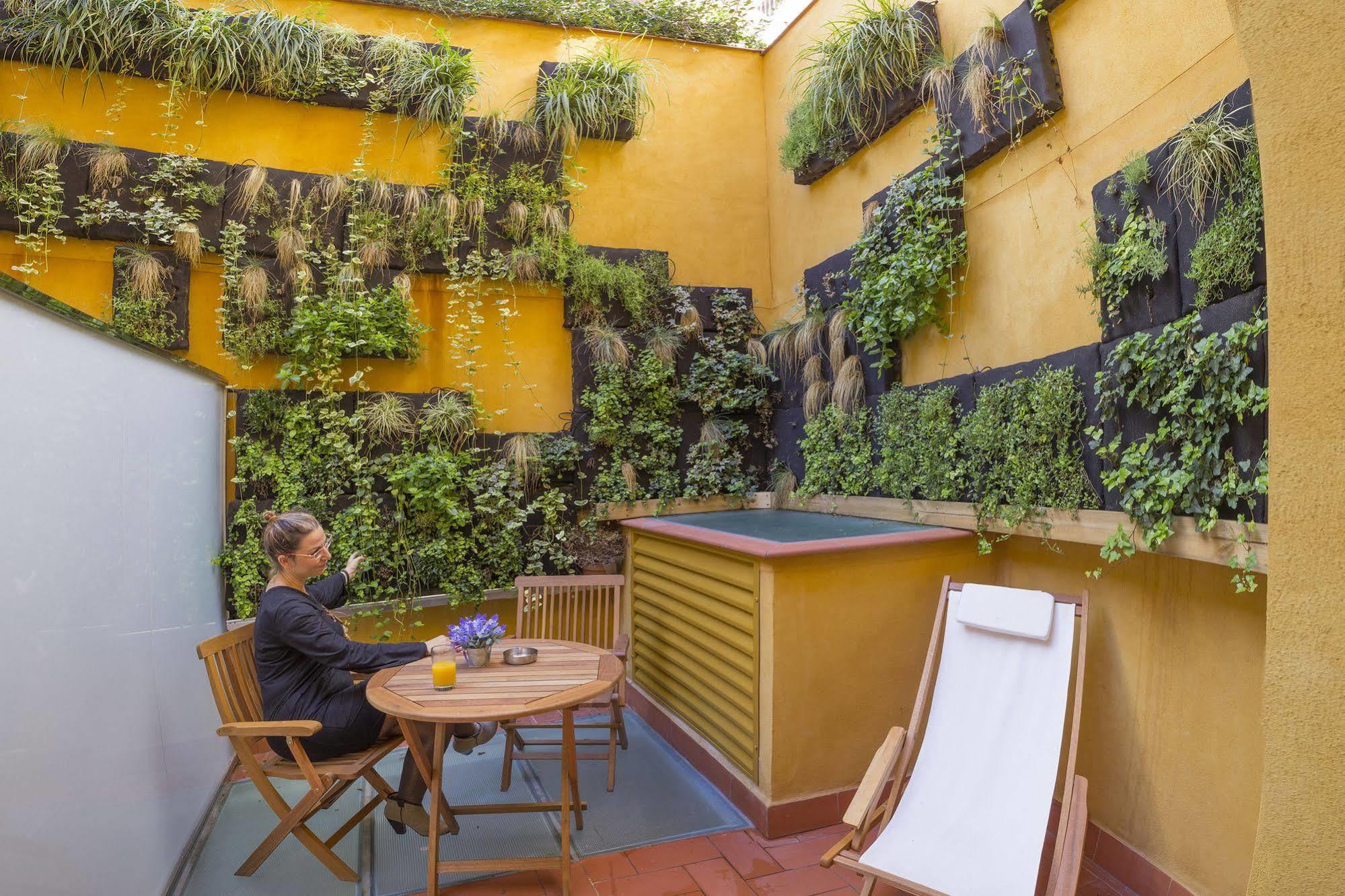 Boutique Hostemplo Sagrada Familia Hotell Barcelona Eksteriør bilde