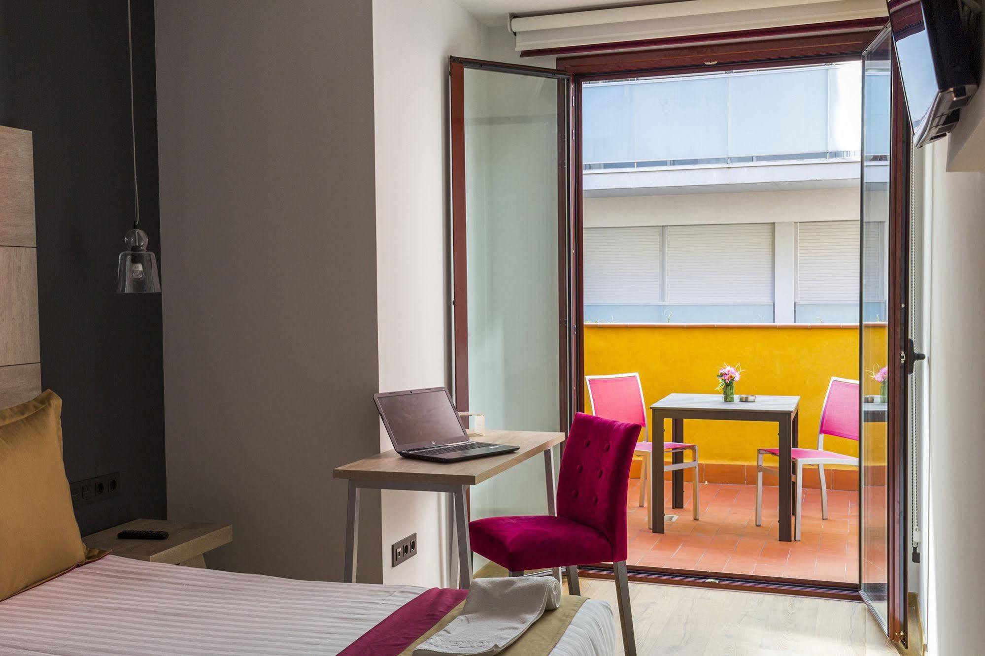Boutique Hostemplo Sagrada Familia Hotell Barcelona Eksteriør bilde